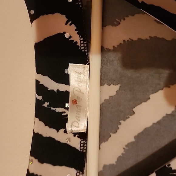 long sleeve  shirt - Picture 2 of 3